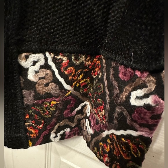NWT Liquid By Sioni M Embroidered Button Up Sweater Jacket  Boho Art Mohair Knit - Picture 10 of 10